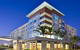 Hyatt House Fort Lauderdale Airport/Cruise Port